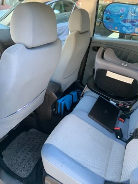 Seat Altea 1.9 TDI  152 000 km , снимка 13