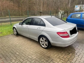 Mercedes-Benz C 180 * 156* LPG* NAVI* PDC* XENON* КОЖА* TUV* AUT*  - [1] 