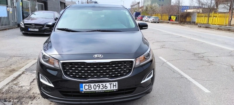 Kia Carnival Седона, снимка 2 - Автомобили и джипове - 47176472