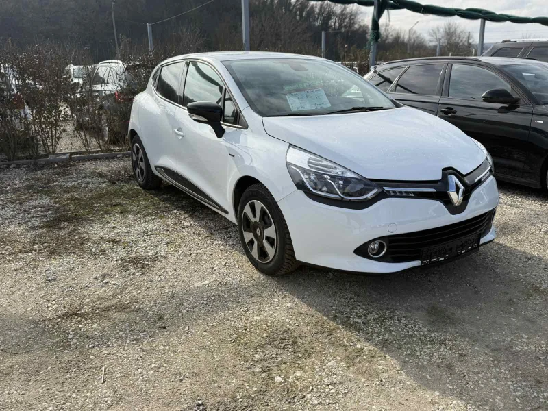 Renault Clio 1.2i, снимка 1 - Автомобили и джипове - 48981759