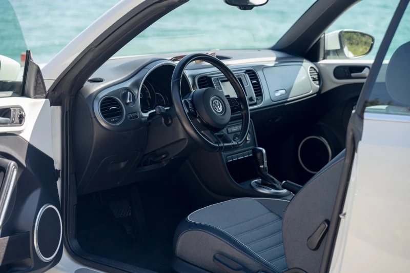 VW New beetle jeans, снимка 8 - Автомобили и джипове - 51958880