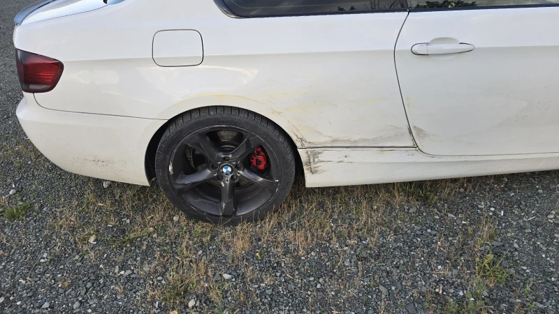 BMW 330 Xd, снимка 16 - Автомобили и джипове - 52437537