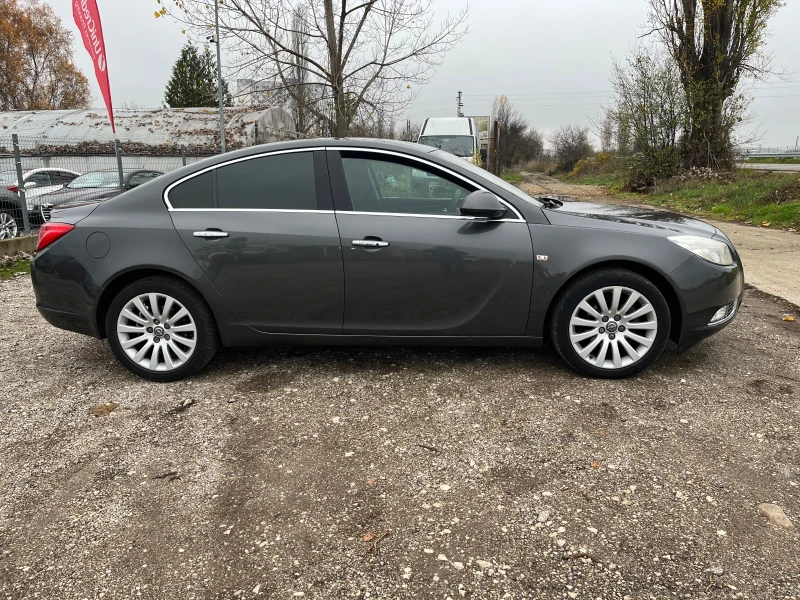 Opel Insignia 2.0TDI-NAVI-KAMERA-ITALIA, снимка 4 - Автомобили и джипове - 52645875