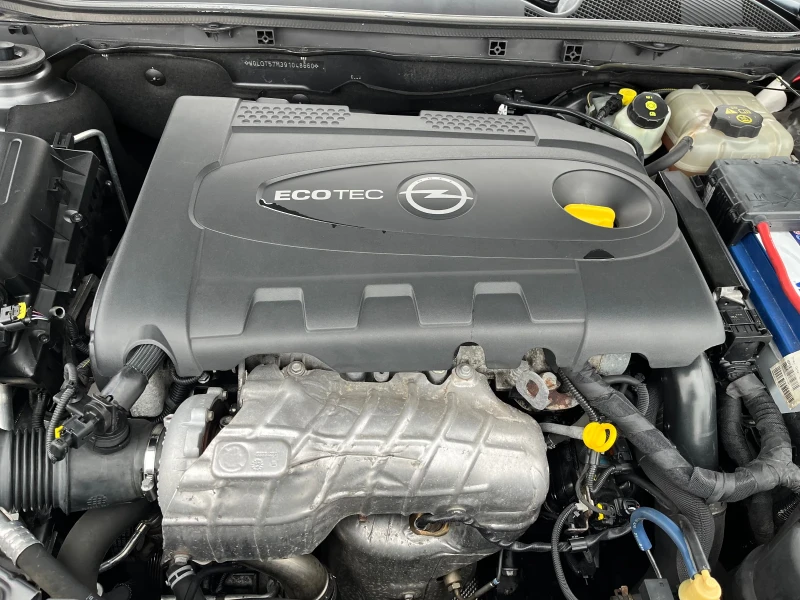 Opel Insignia 2.0TDI-NAVI-KAMERA-ITALIA, снимка 14 - Автомобили и джипове - 52645875
