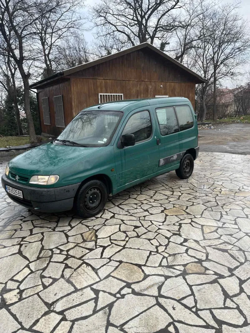 Citroen Berlingo 1.4 75кс, снимка 9 - Автомобили и джипове - 53236314