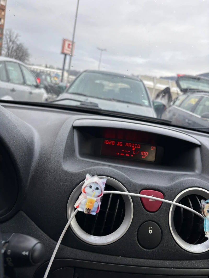 Citroen C3, снимка 10 - Автомобили и джипове - 53597430