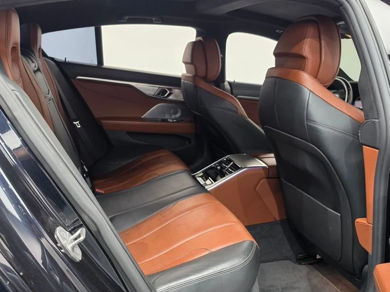 BMW 840 840I xDrive M, снимка 11 - Автомобили и джипове - 55964026