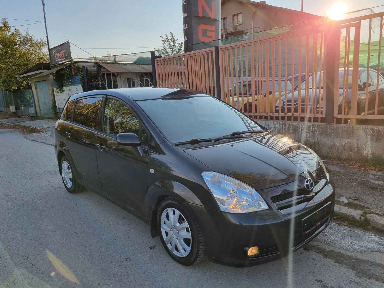 Toyota Corolla verso 2, 200 D4D EURO4 - изображение 2