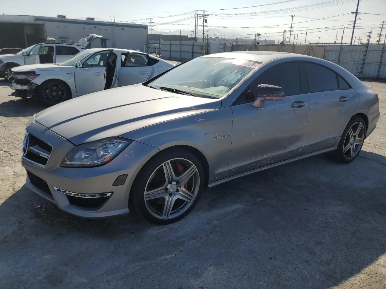 Mercedes-Benz CLS 63 AMG  - изображение 2