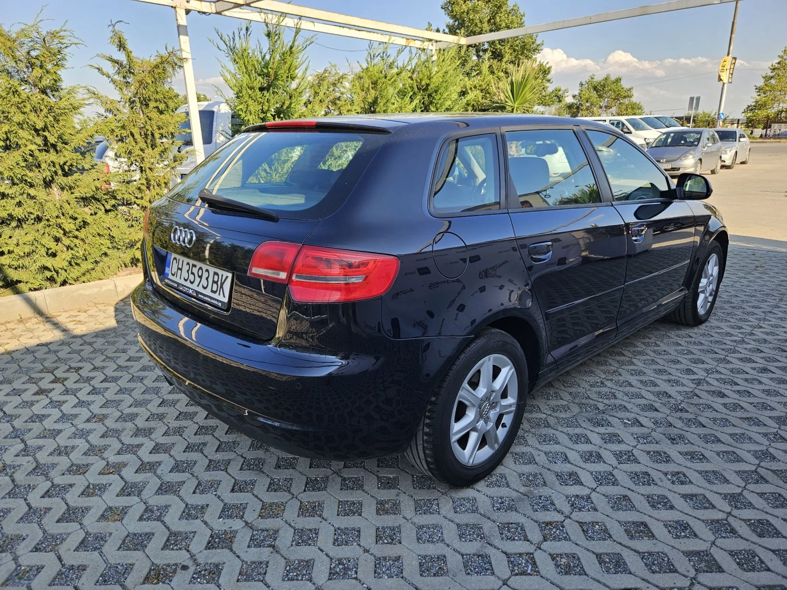Audi A3 2.0TDI-140кс= АВТОМАТ= FACE= АВТОПИЛОТ= ПАРКТРОНИК - изображение 3