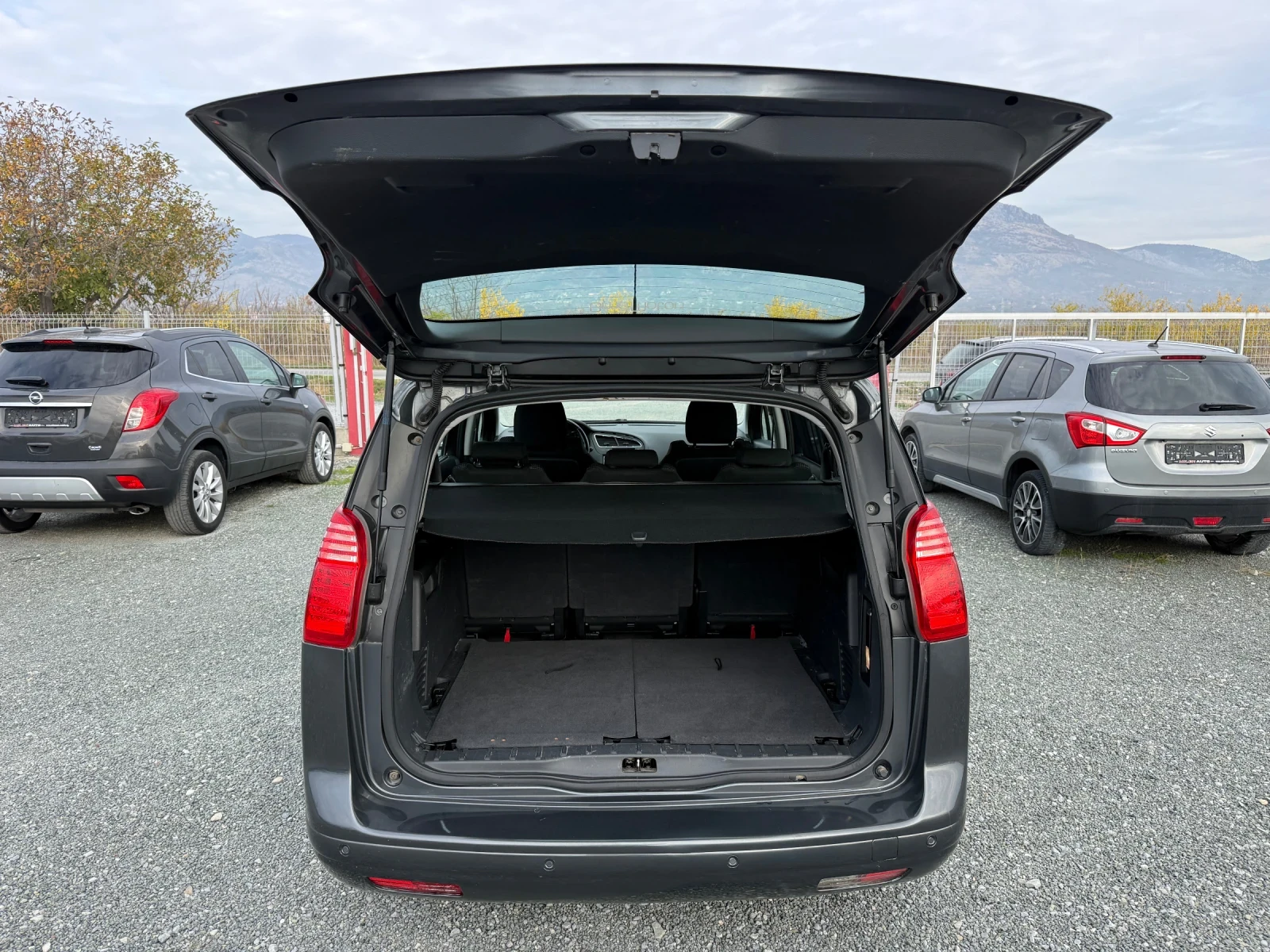 Peugeot 5008 (KATO )^()^(7-) | Mobile.bg   13