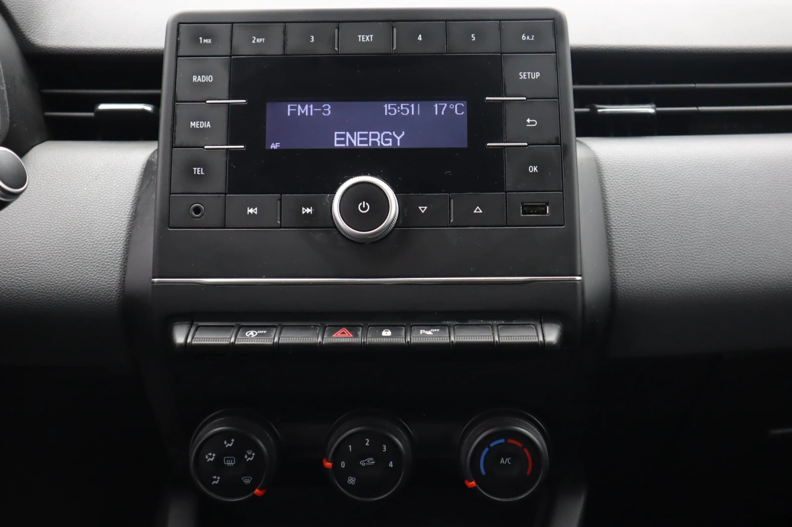 Renault Clio 1.0 tce | Mobile.bg � ����������� 13