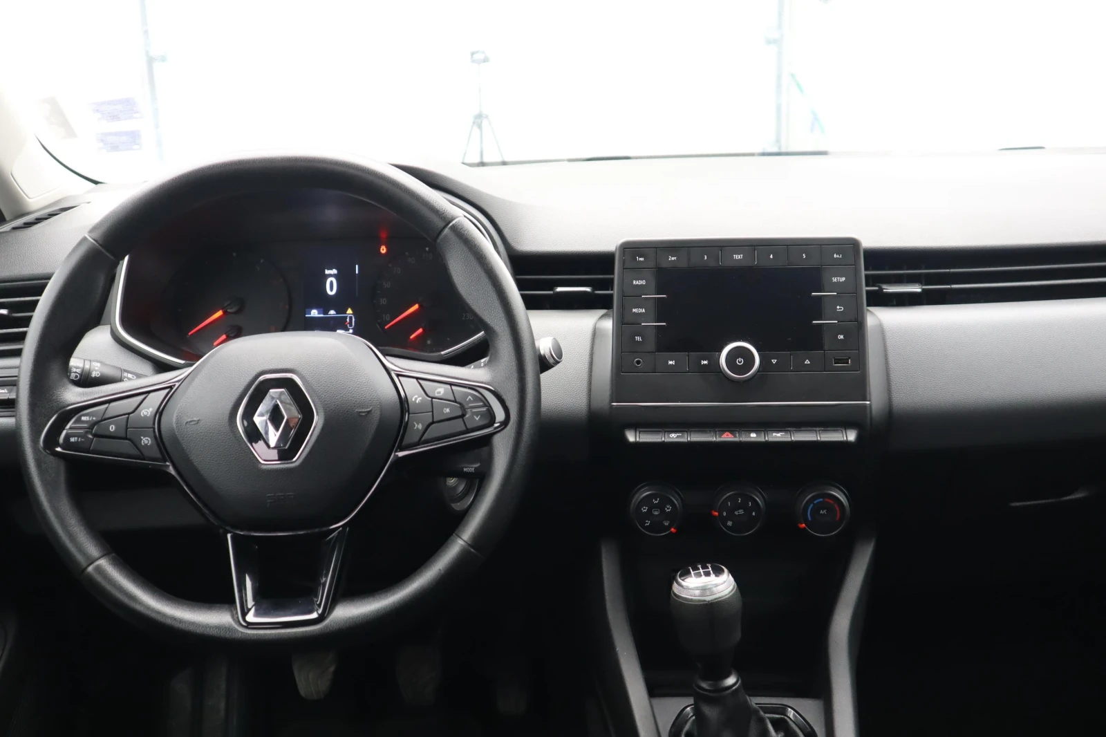 Renault Clio 1.0 tce | Mobile.bg � ����������� 16
