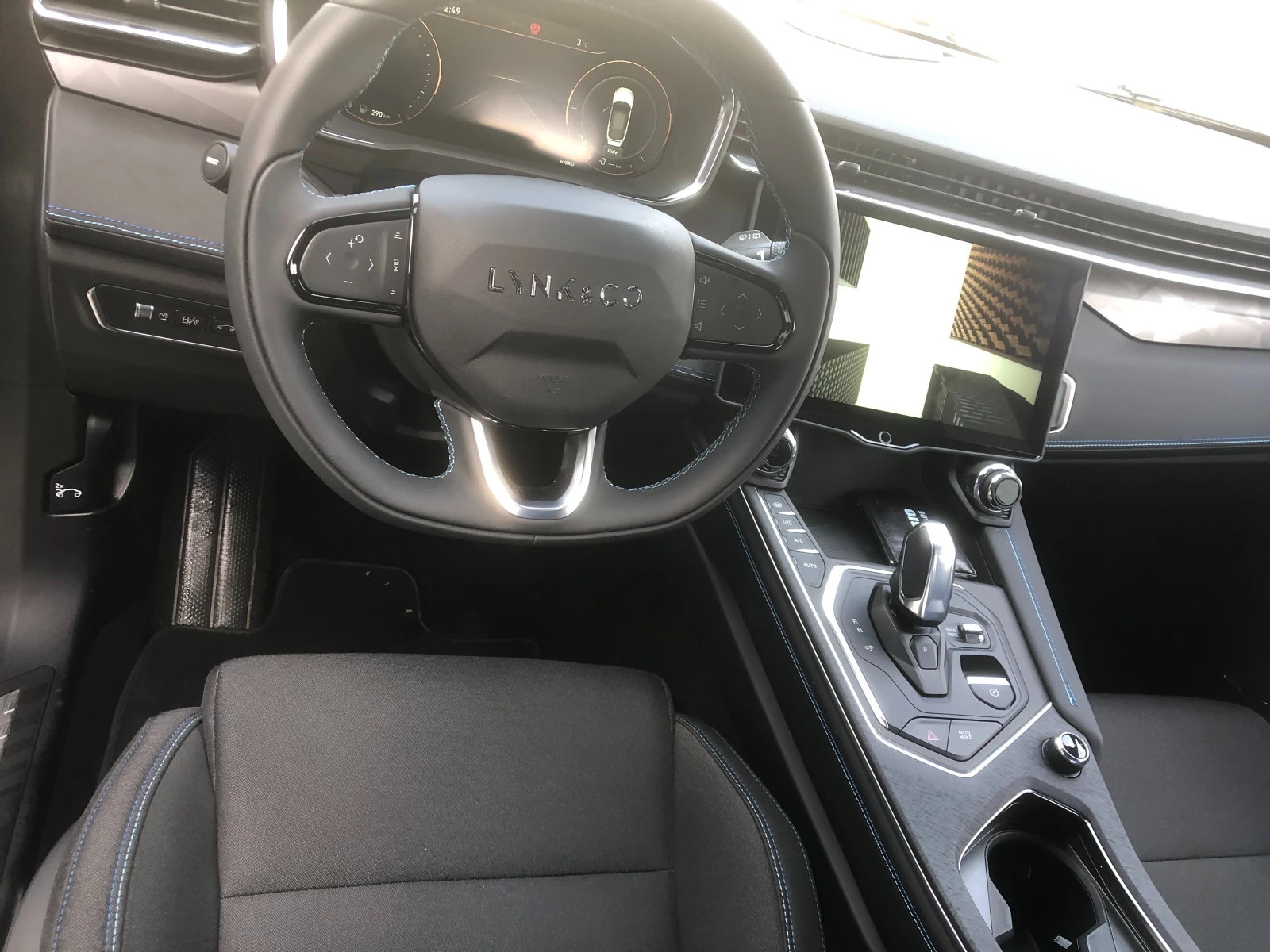 LynkCo 01  MORE | Mobile.bg � ����������� 8