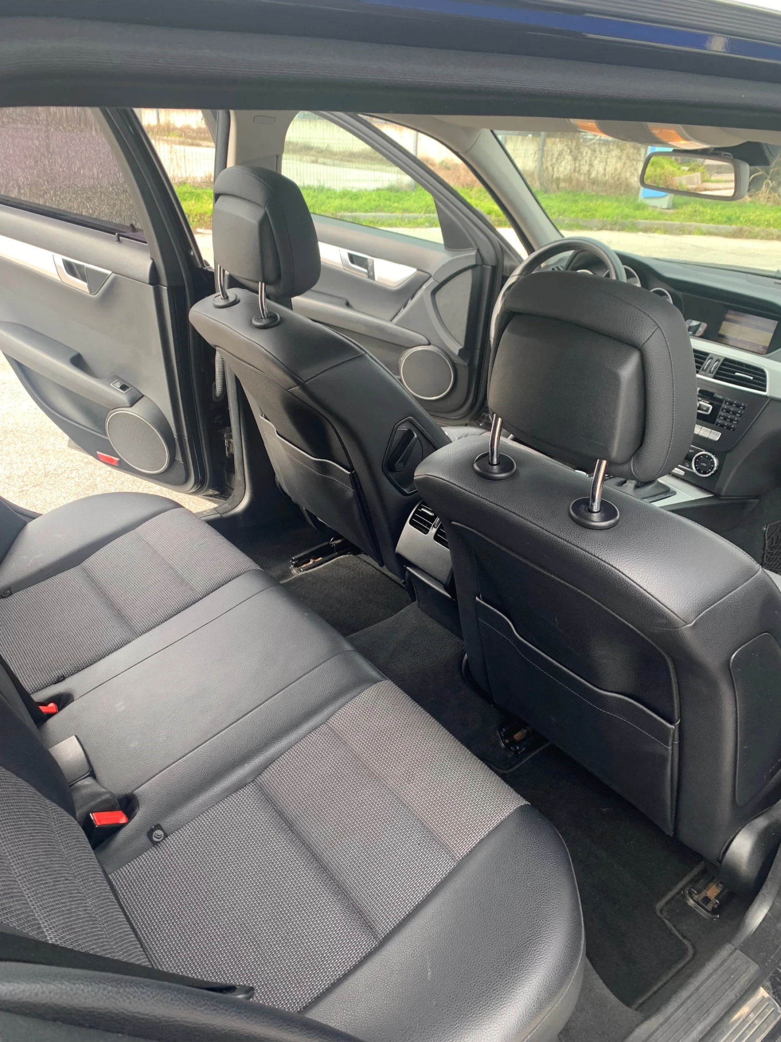 Mercedes-Benz C 220 2.2 cdi Avangarde  - изображение 2