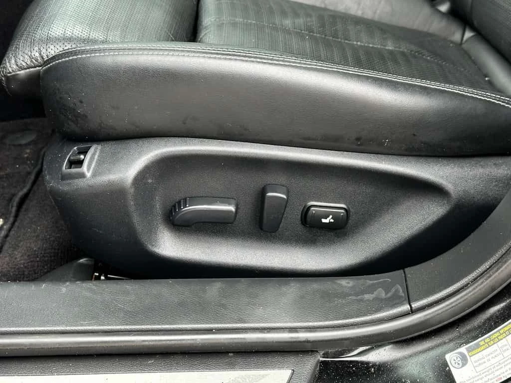 Infiniti Q50 * SIGNATURE EDITION | NAVIGATION | LEATHER * CARFA, снимка 12 - Автомобили и джипове - 53861387