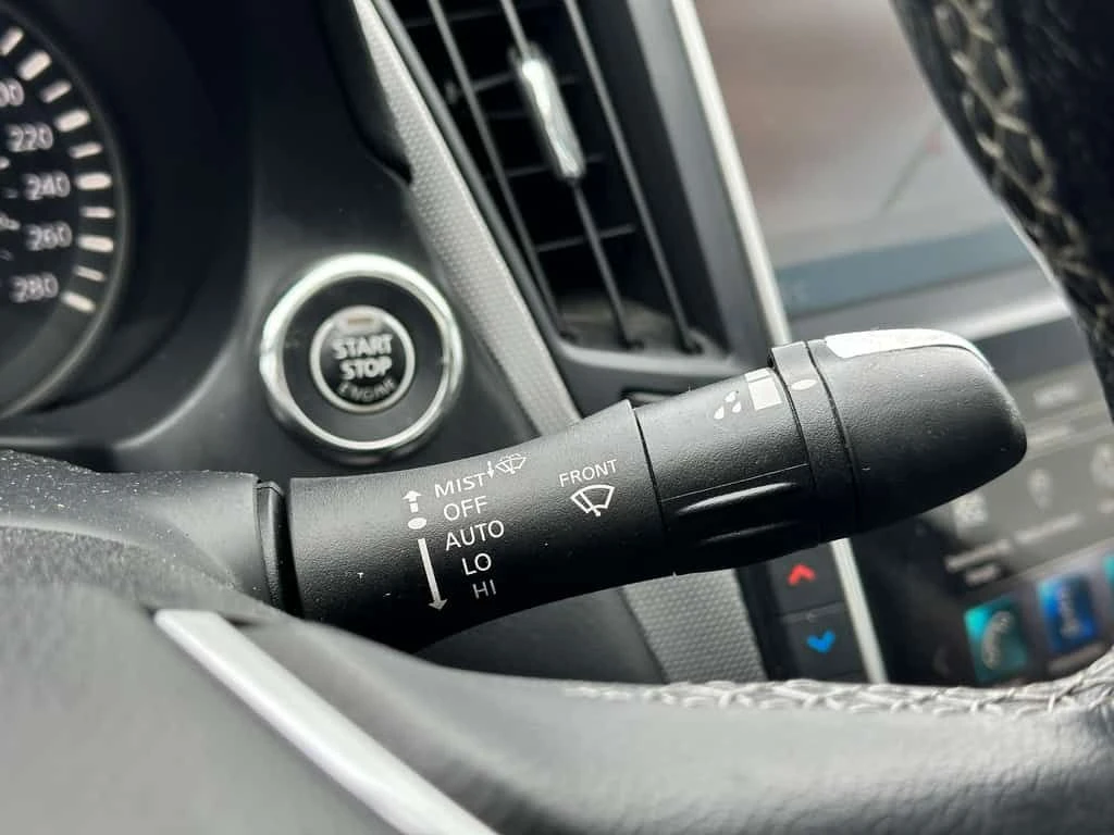 Infiniti Q50 * SIGNATURE EDITION | NAVIGATION | LEATHER * CARFA, снимка 17 - Автомобили и джипове - 53861387