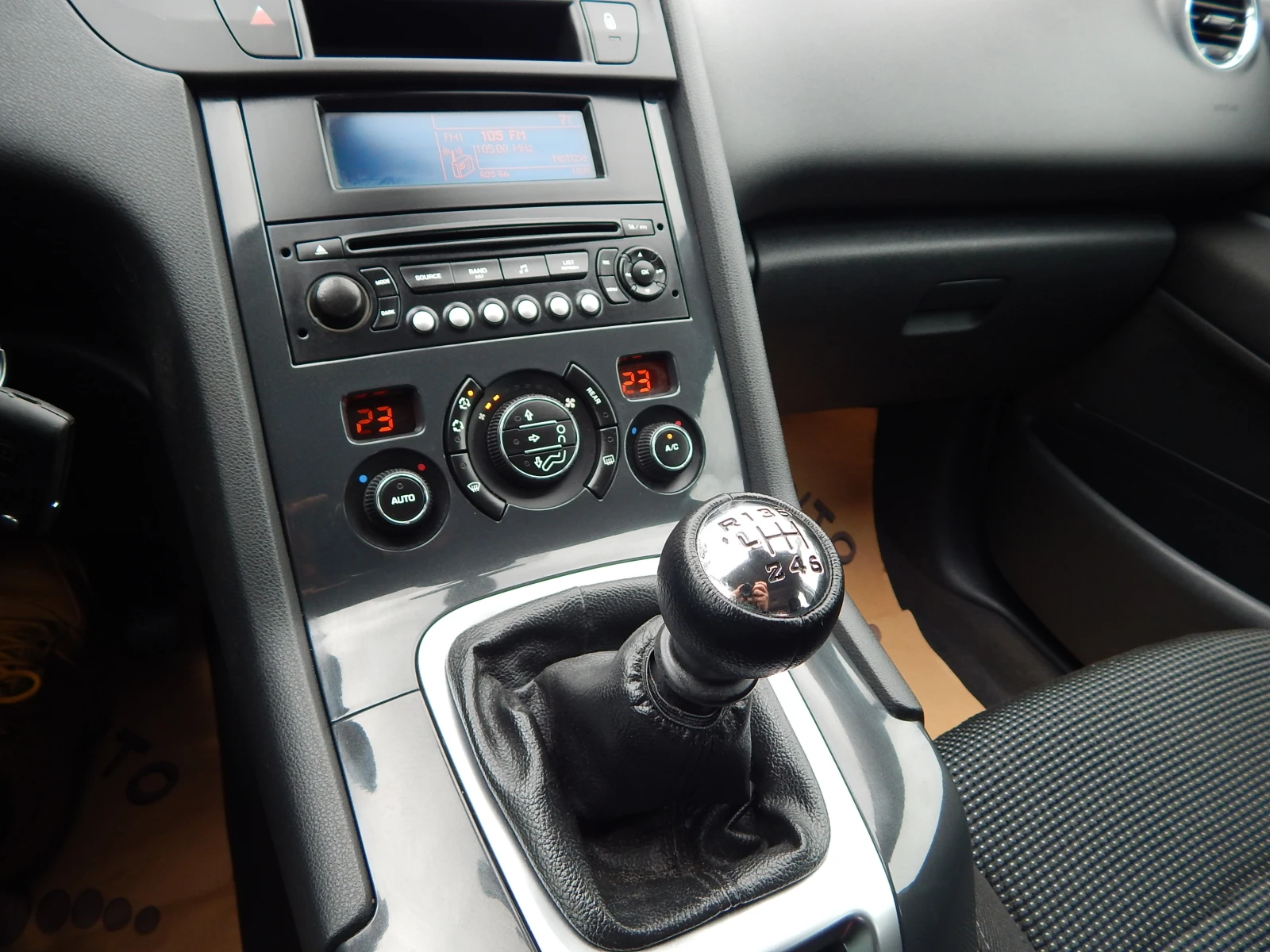 Peugeot 5008 1.6HDI* 158000km.* КАТО НОВА* 7места* , снимка 13 - Автомобили и джипове - 53888696