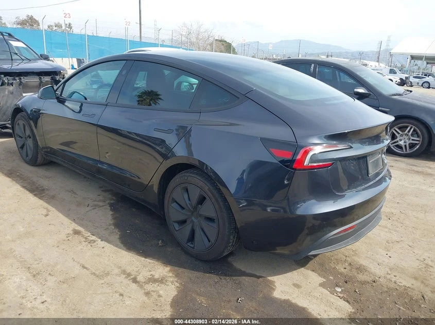 Tesla Model 3 Long Range Rear-Wheel Drive/Standard Rear-Wheel Dr | Mobile.bg � ����������� 3