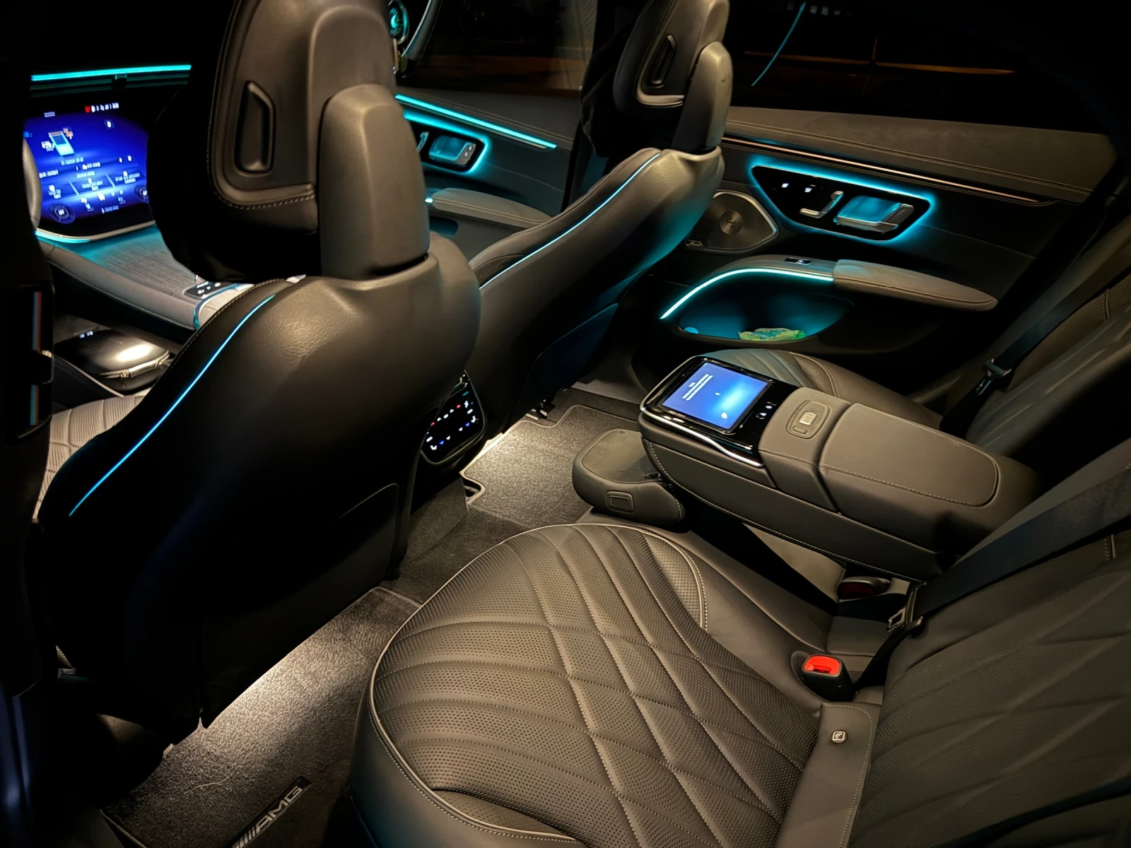 Mercedes-Benz EQS 53 AMG , снимка 17 - Автомобили и джипове - 54811105