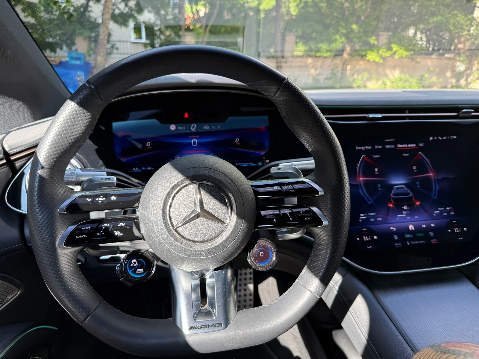 Mercedes-Benz EQS 53 AMG , снимка 12 - Автомобили и джипове - 54811105