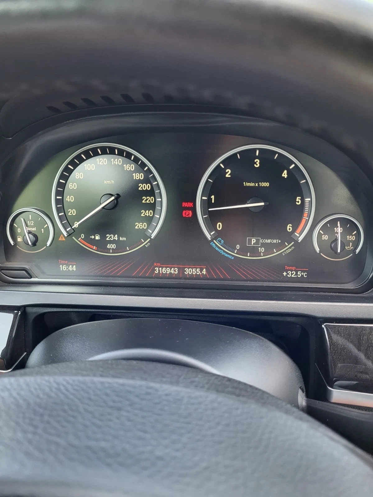 BMW 740 Реални Км, снимка 6 - Автомобили и джипове - 55099693