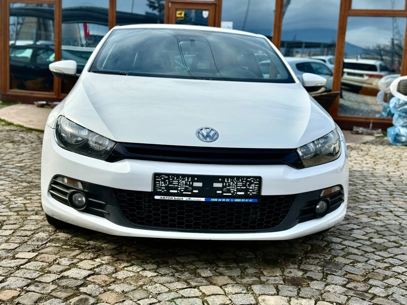 VW Scirocco 1.4 АВТОМАТИК, снимка 8 - Автомобили и джипове - 55347436