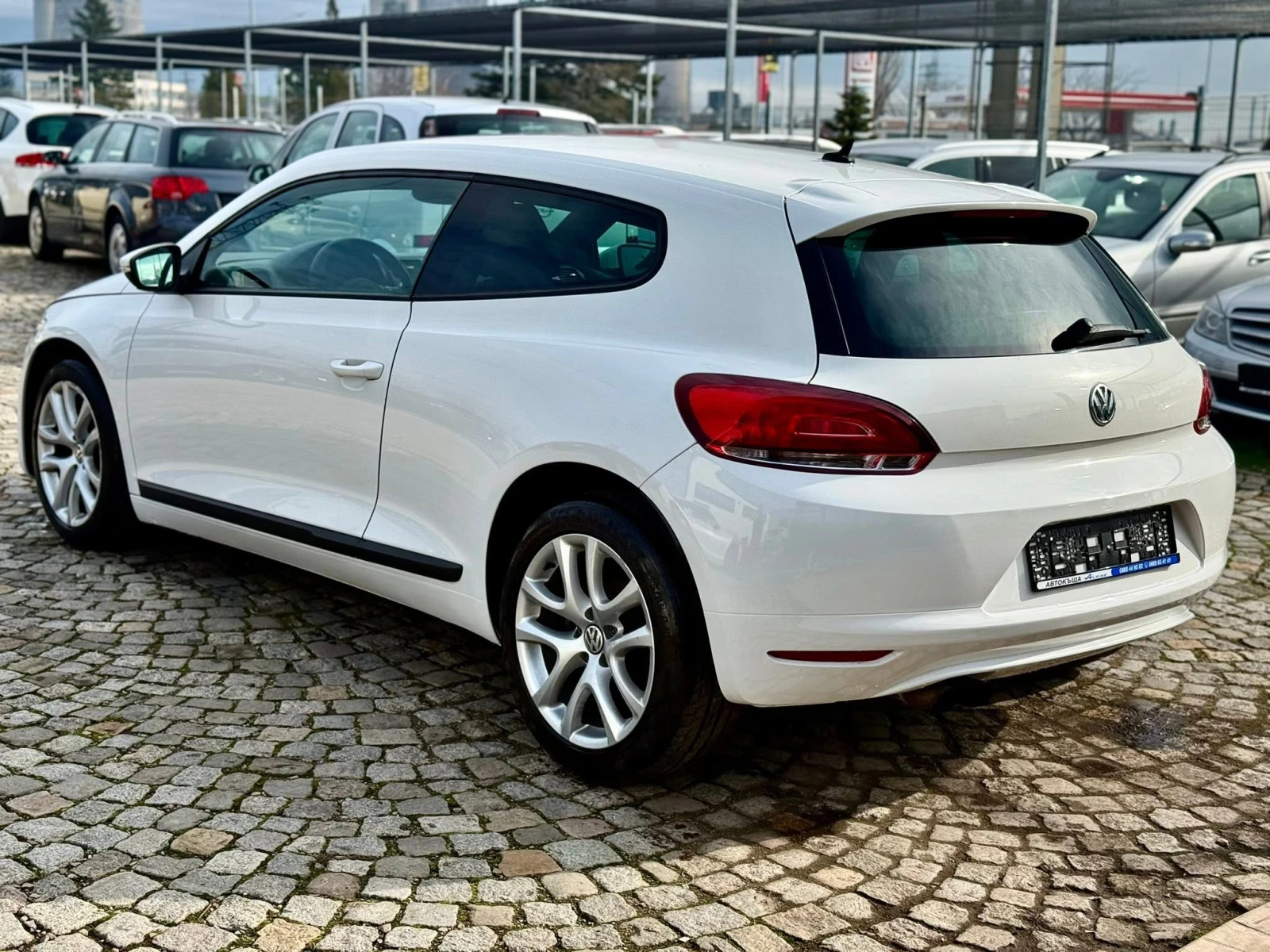 VW Scirocco 1.4 АВТОМАТИК, снимка 3 - Автомобили и джипове - 55347436