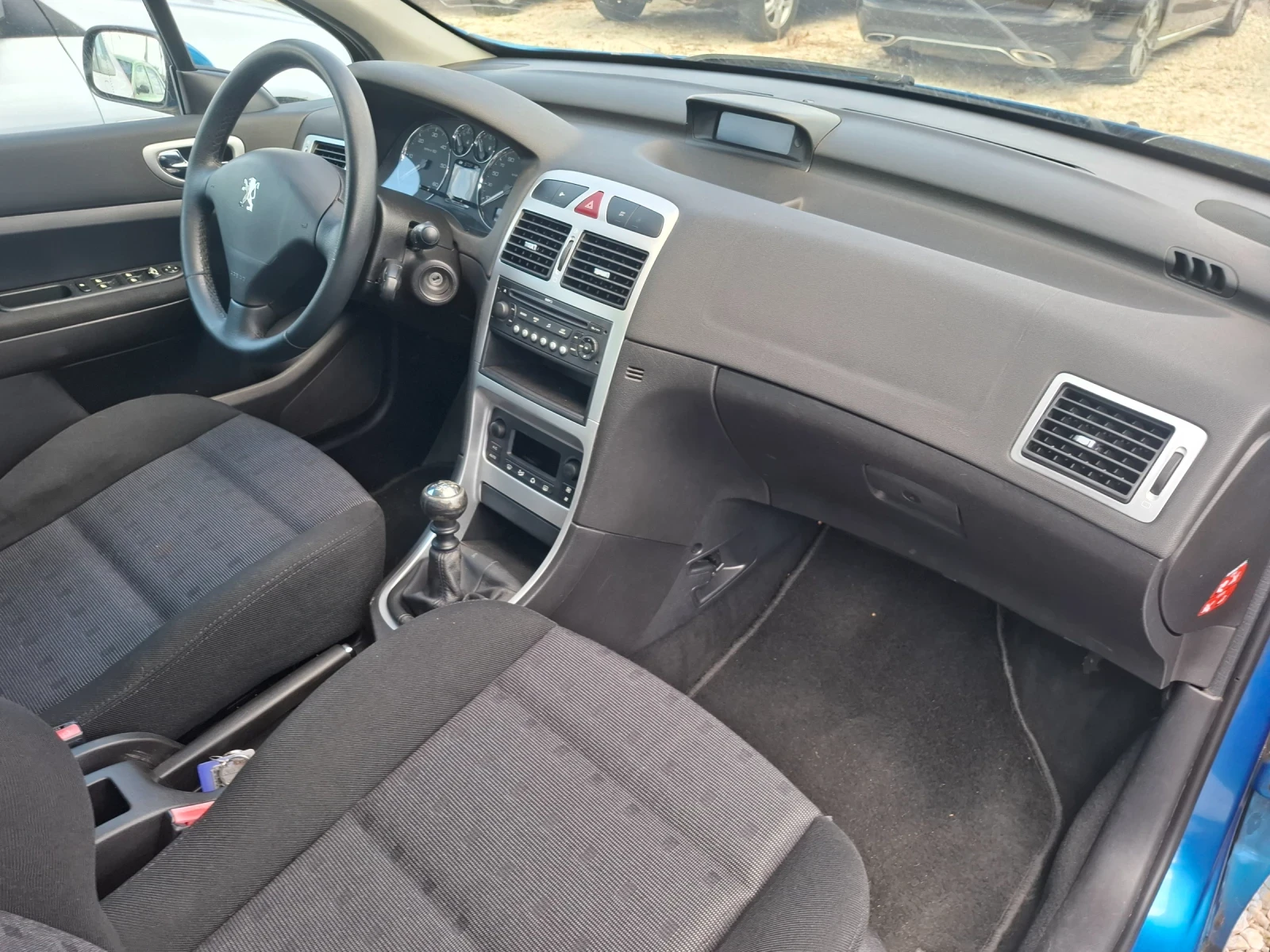 Peugeot 307 2.0HDI, 136K.C., снимка 9 - Автомобили и джипове - 55431962