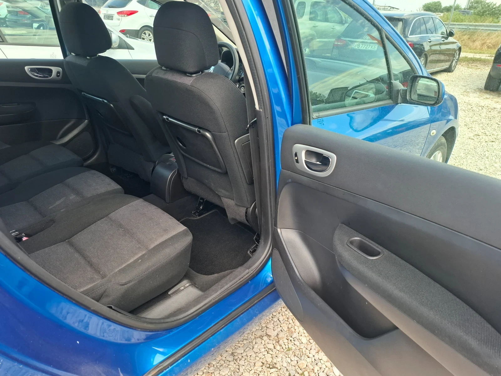 Peugeot 307 2.0HDI, 136K.C., снимка 10 - Автомобили и джипове - 55431962