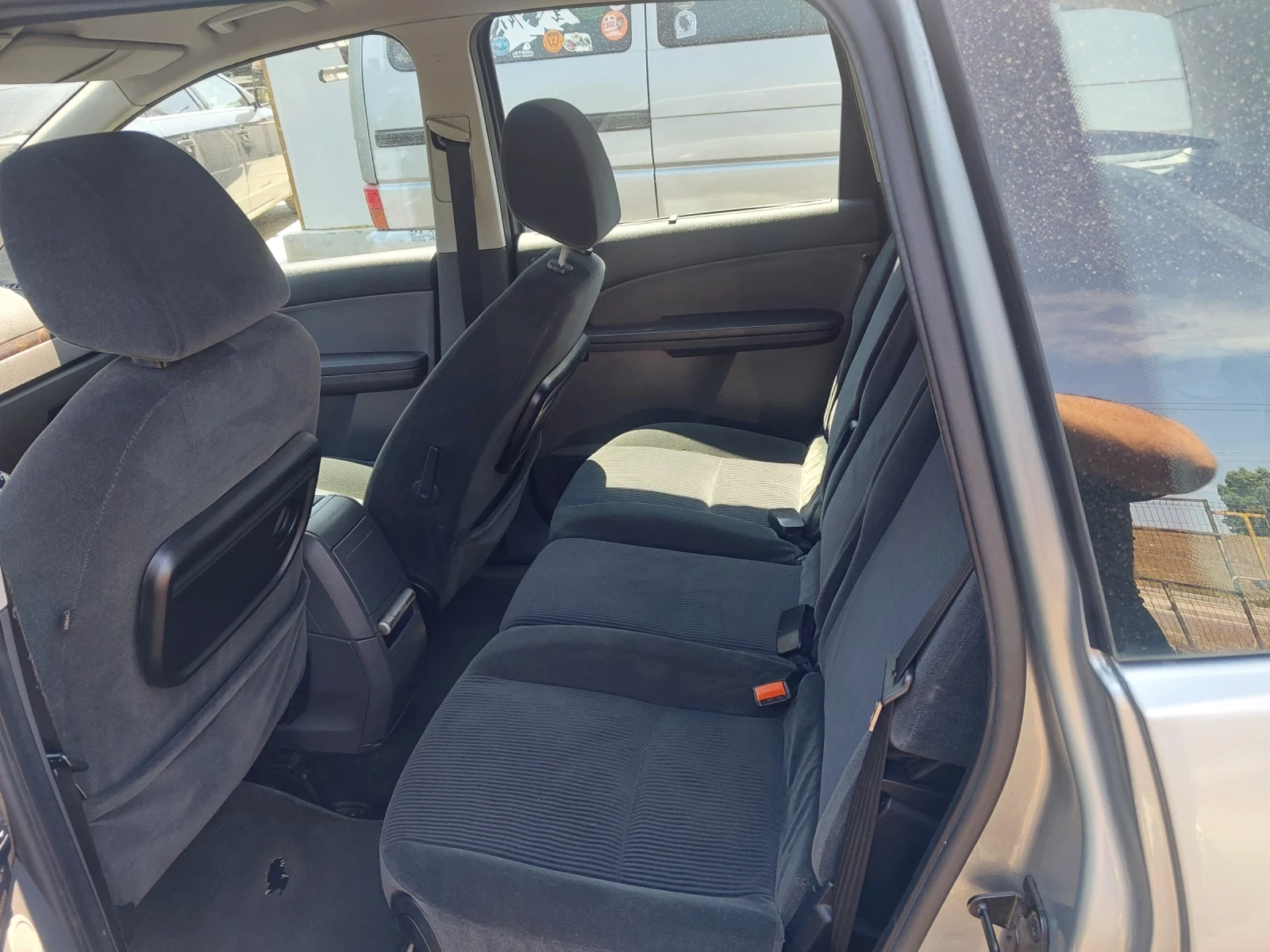 Ford C-max, снимка 8 - Автомобили и джипове - 55446185
