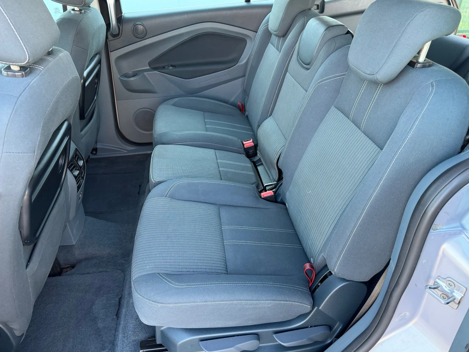 Ford B-Max 7 ����� | Mobile.bg � ����������� 13