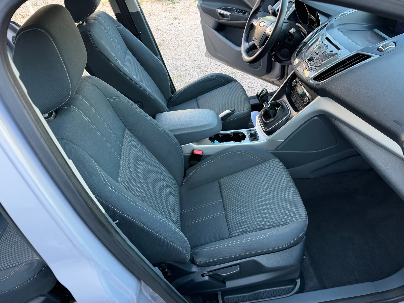 Ford B-Max 7 ����� | Mobile.bg � ����������� 16