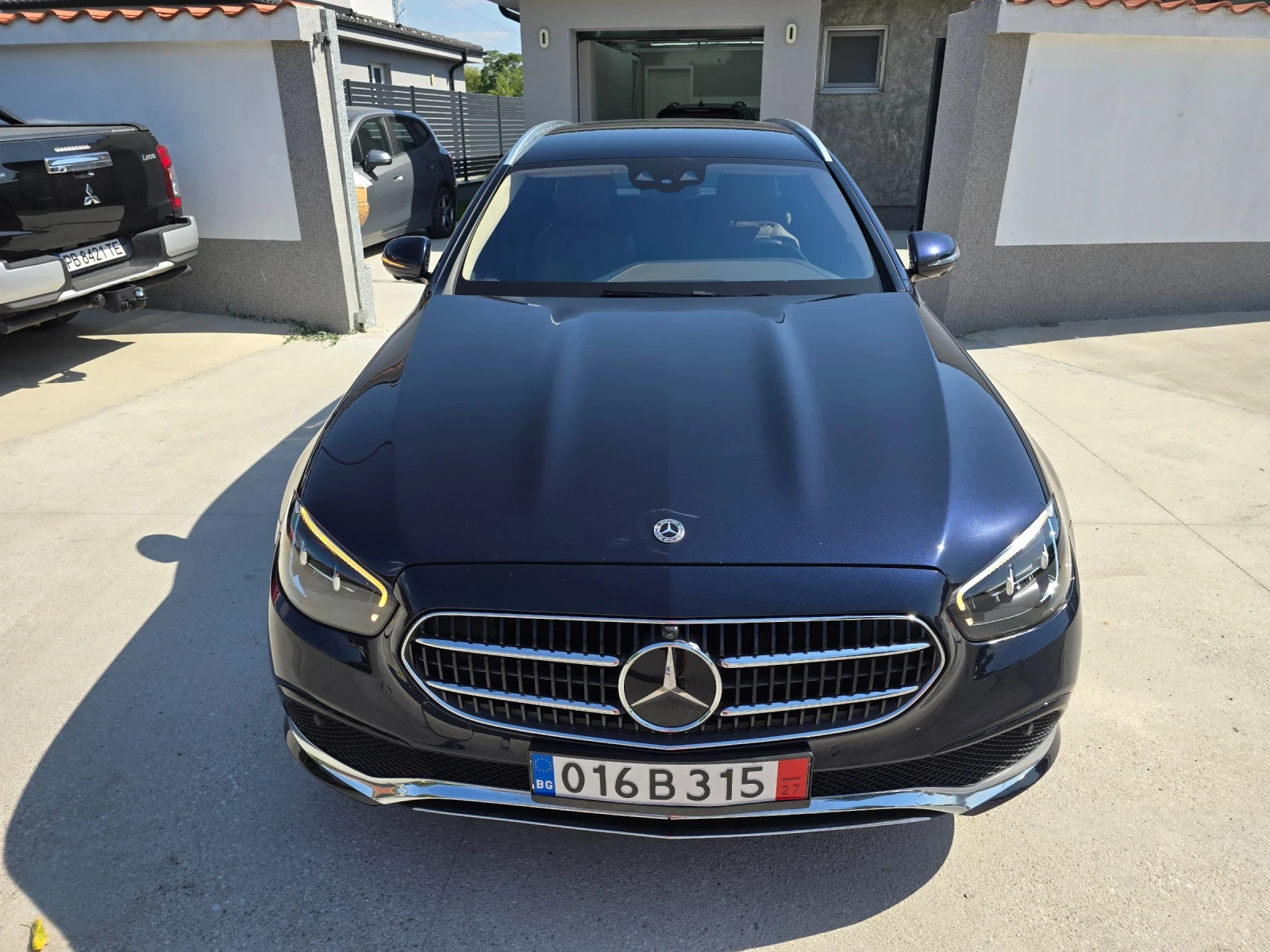 Mercedes-Benz E 400 330hp 4x4 подгрев, обдухване, надуване, масаж, ВЪЗ, снимка 2 - Автомобили и джипове - 55644019