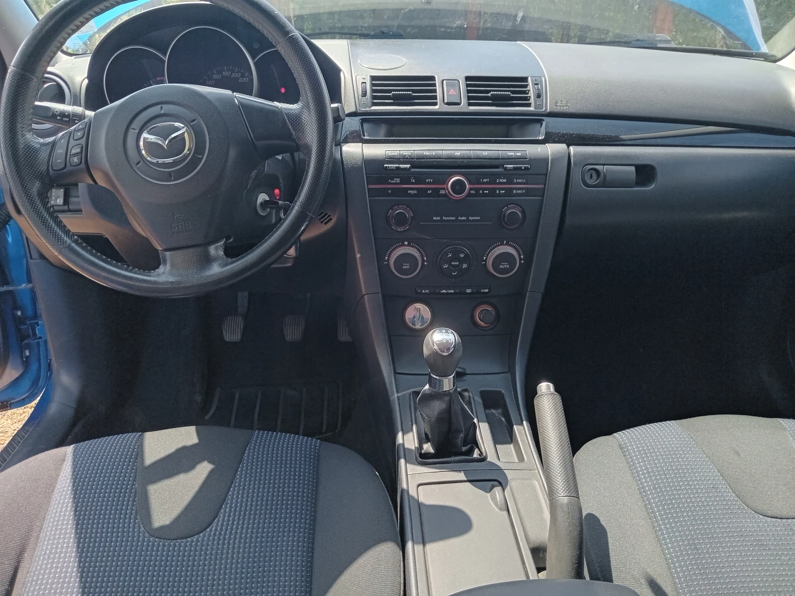 Mazda 3 1.6 , снимка 17 - Автомобили и джипове - 55653958