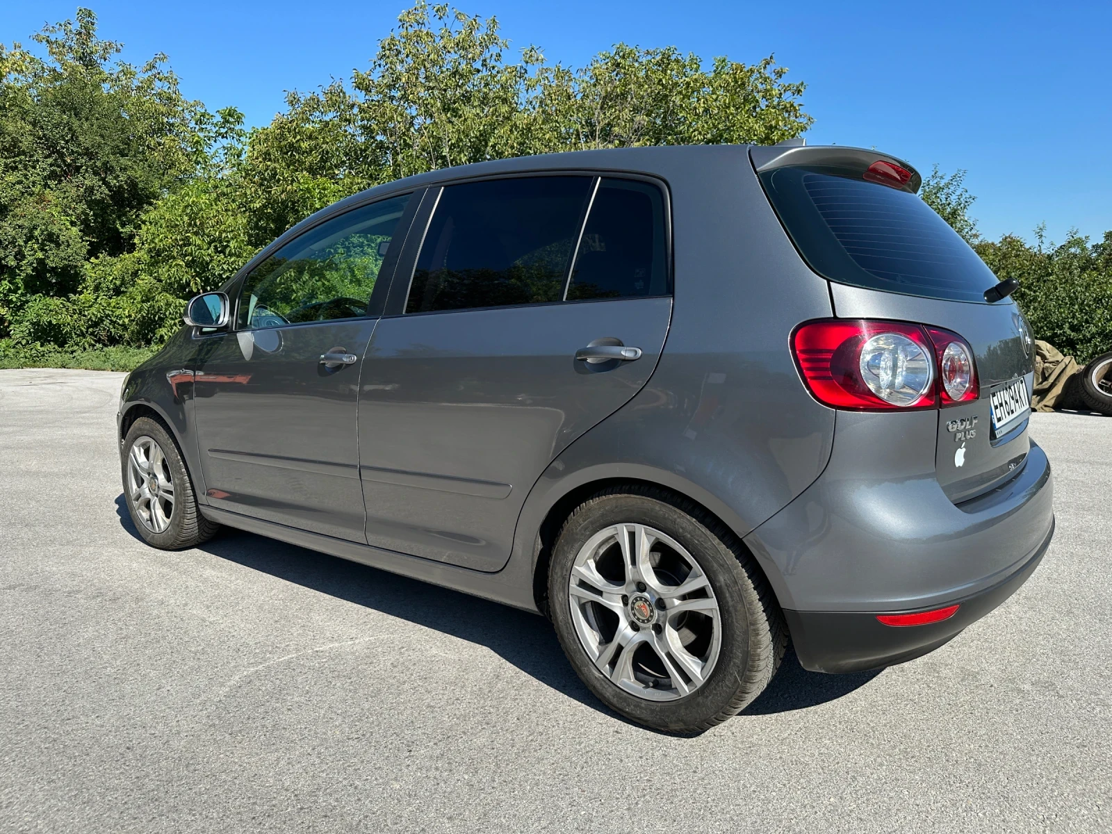 VW Golf Plus 5, снимка 5 - Автомобили и джипове - 55736558