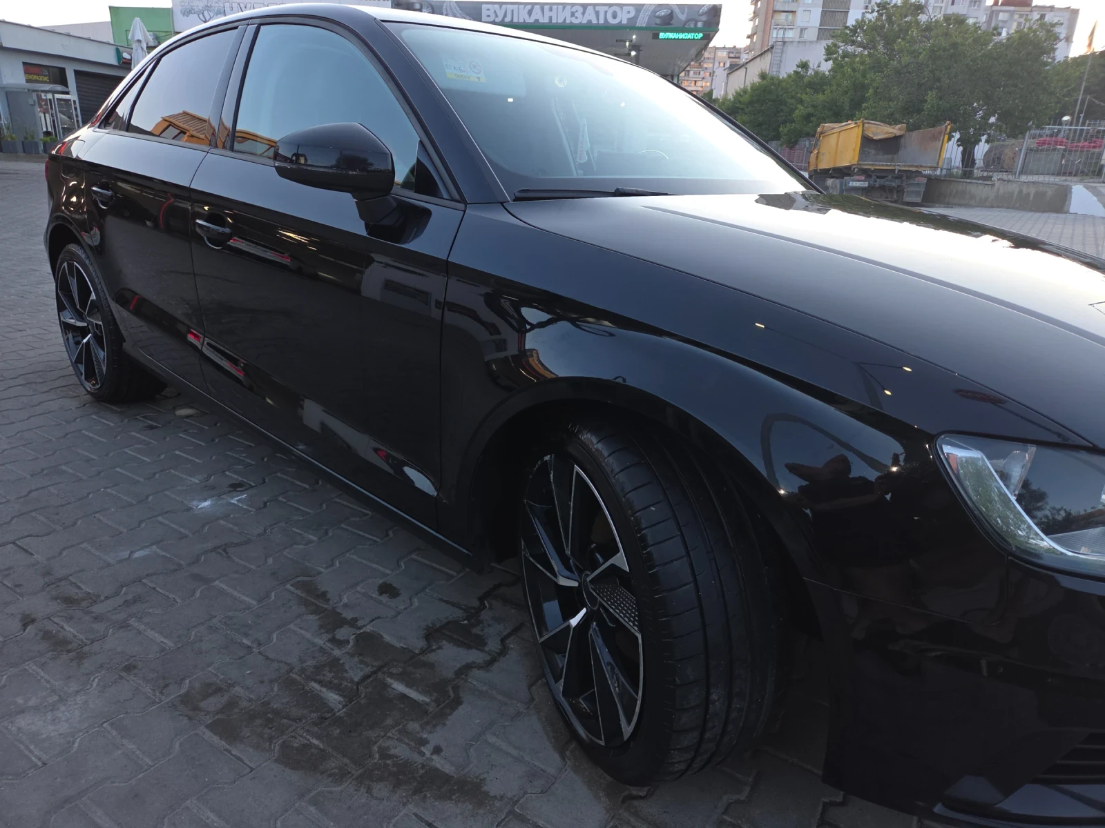 Audi A3 Седан, снимка 2 - Автомобили и джипове - 56565595