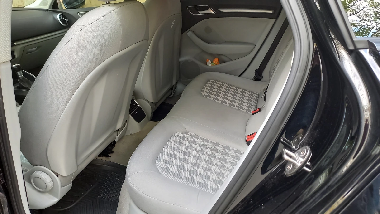 Audi A3 Седан, снимка 15 - Автомобили и джипове - 56565595
