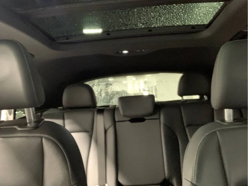 Audi Q8 Progressiv 55 * CARFAX* ОПЦИЯ ЗА ФИНАНСИРАНЕ* , снимка 9 - Автомобили и джипове - 52654758