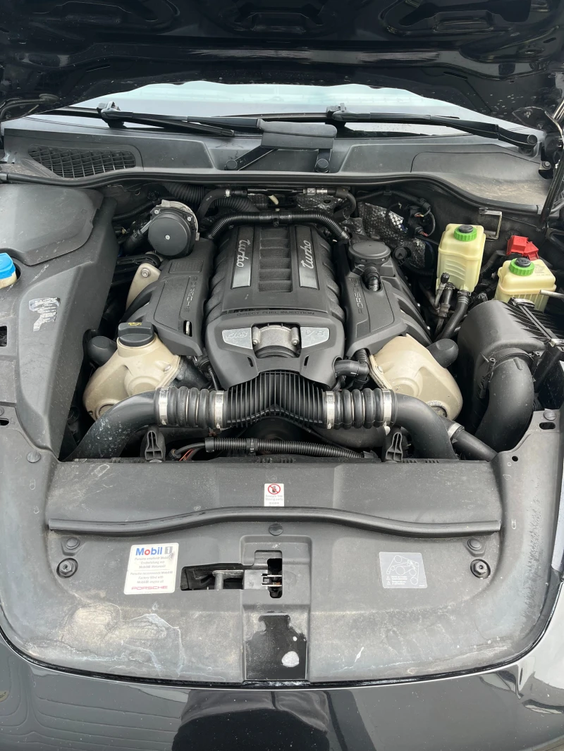 Porsche Cayenne 4.8 V8 TURBO PANORAMA/2xTV/XENON/NAVI/''21, снимка 15 - Автомобили и джипове - 52999709