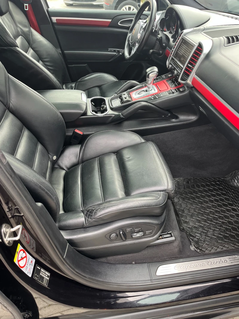 Porsche Cayenne 4.8 V8 TURBO PANORAMA/2xTV/XENON/NAVI/''21, снимка 9 - Автомобили и джипове - 52999709