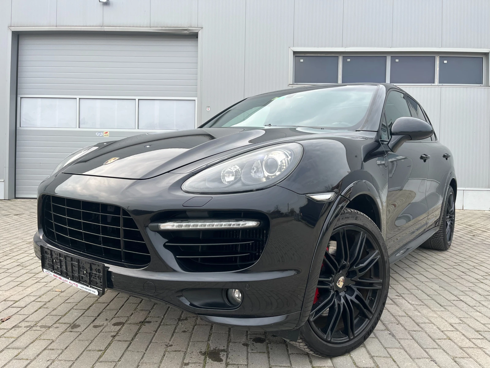 Porsche Cayenne 4.8 V8 TURBO PANORAMA/2xTV/XENON/NAVI/''21, снимка 1