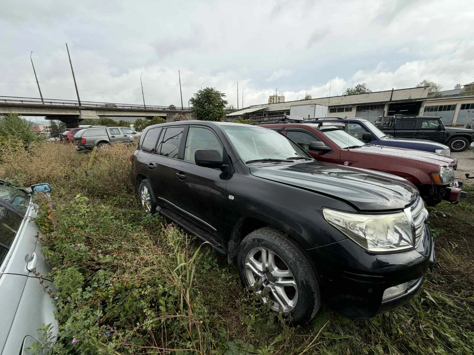 Toyota Land cruiser J200 4.5 D V8 - изображение 2