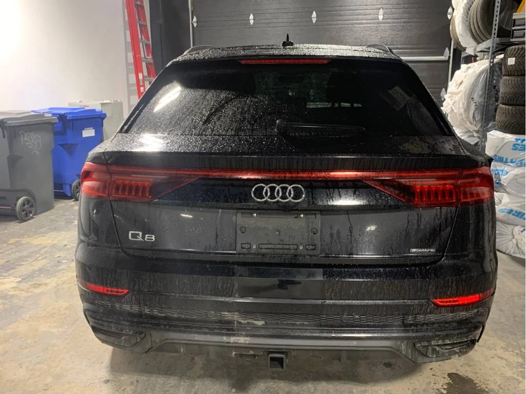 Audi Q8 Progressiv 55 * CARFAX* ОПЦИЯ ЗА ФИНАНСИРАНЕ*  - изображение 4