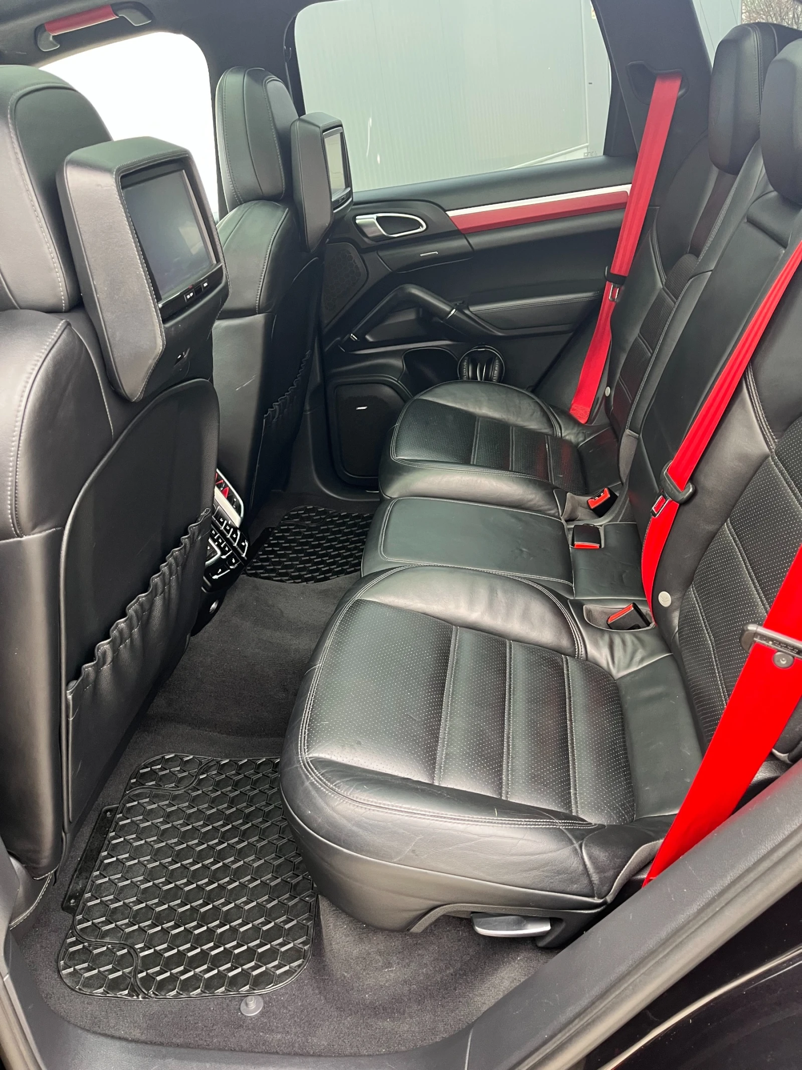 Porsche Cayenne 4.8 V8 TURBO PANORAMA/2xTV/XENON/NAVI/''21 | Mobile.bg � ����������� 12