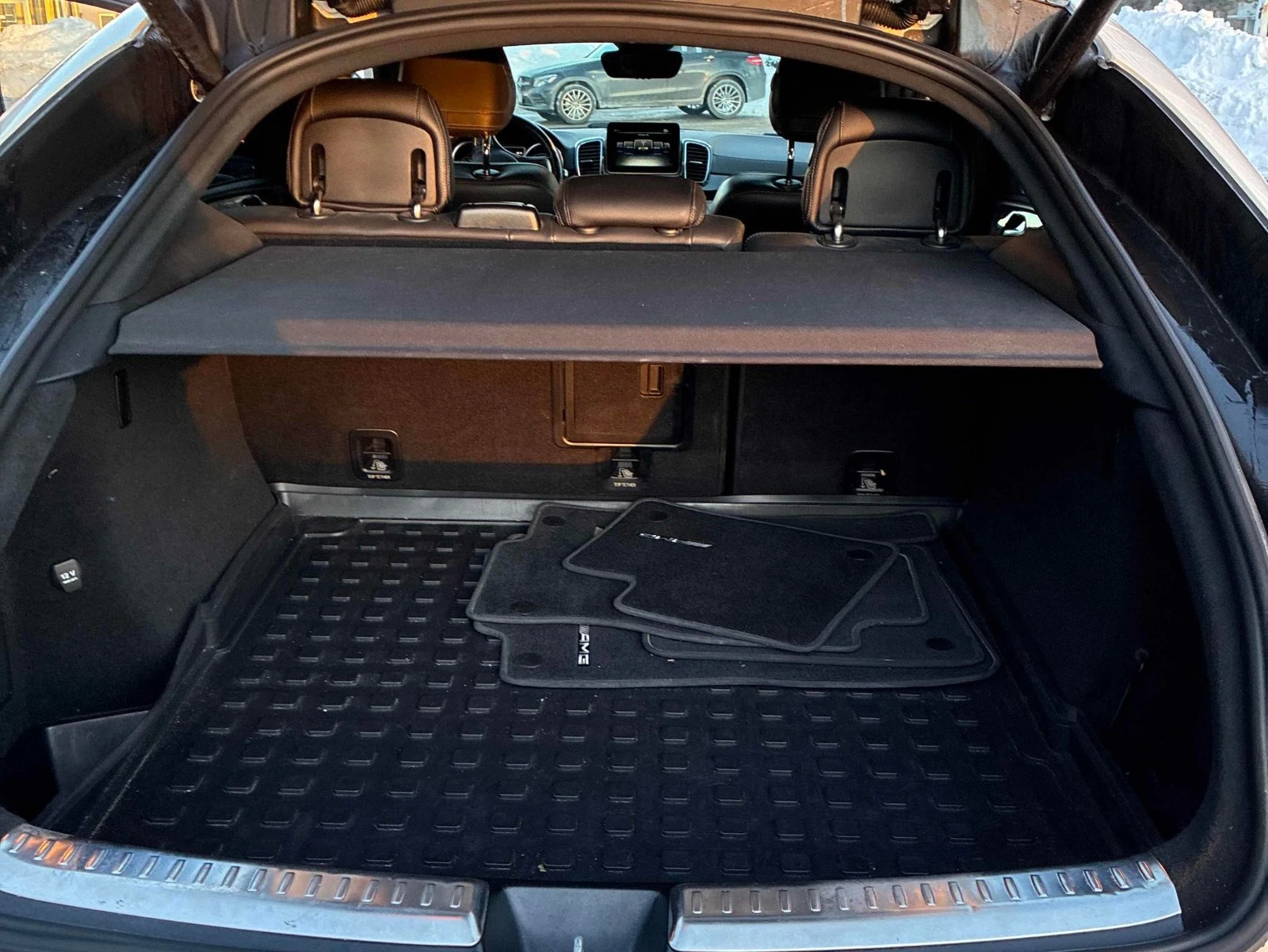 Mercedes-Benz GLE 43 AMG С РЕГИСТРАЦИЯ & АВТО КРЕДИТ - изображение 6