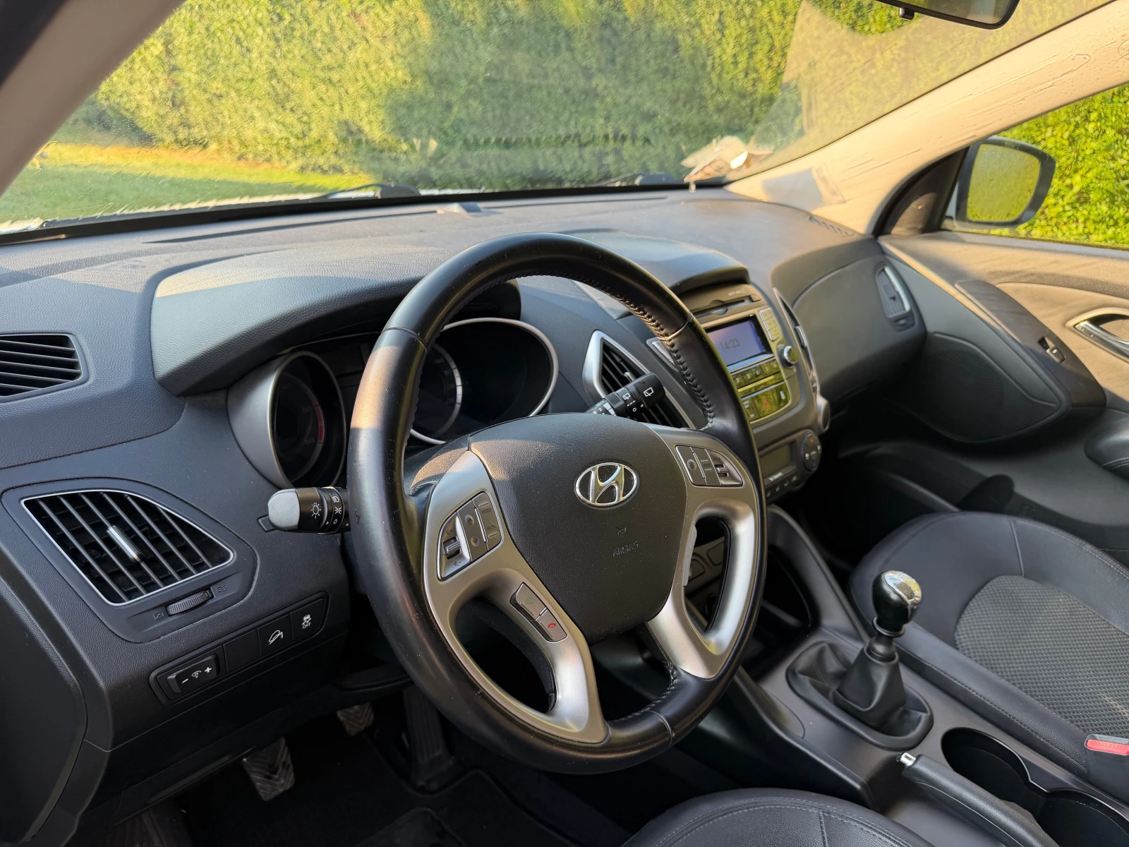 Hyundai IX35 1.7CRDI, снимка 11 - Автомобили и джипове - 53303676
