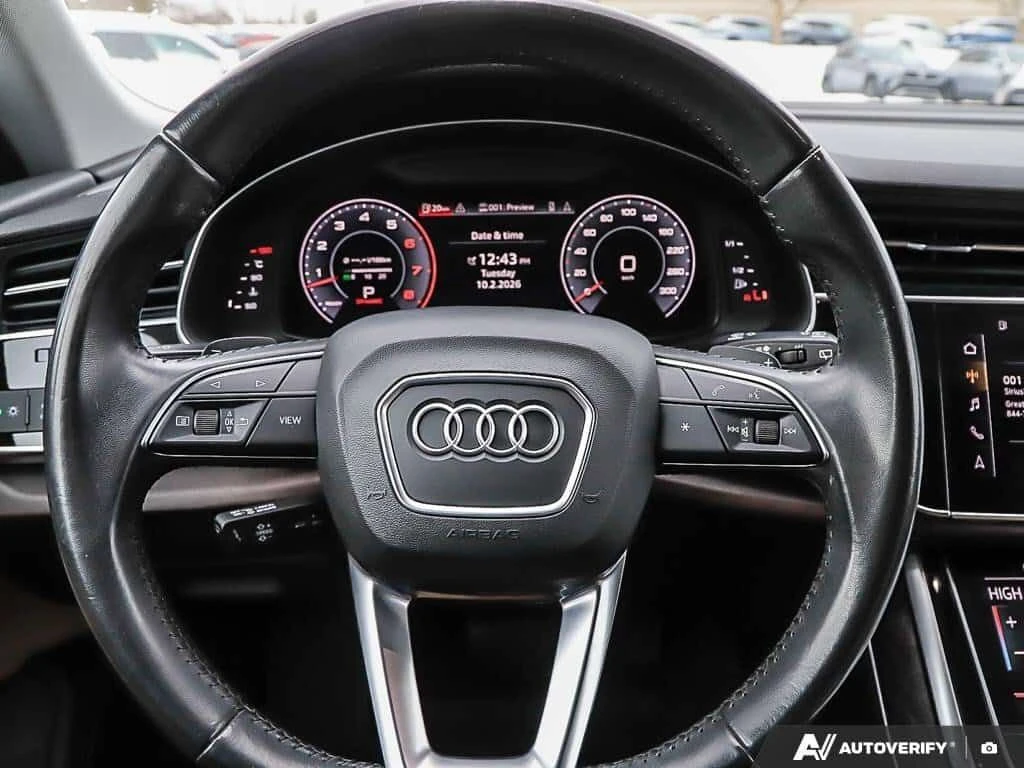 Audi Q8 * ProgressivACCIDENT FREE, DRIVERS ASSIST PACK, B&, снимка 12 - Автомобили и джипове - 53925614