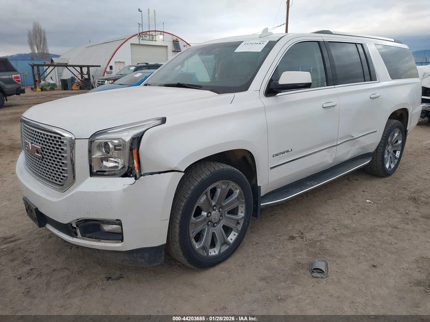 Gmc Yukon 6.2l Xl Denali, снимка 2 - Автомобили и джипове - 53975791
