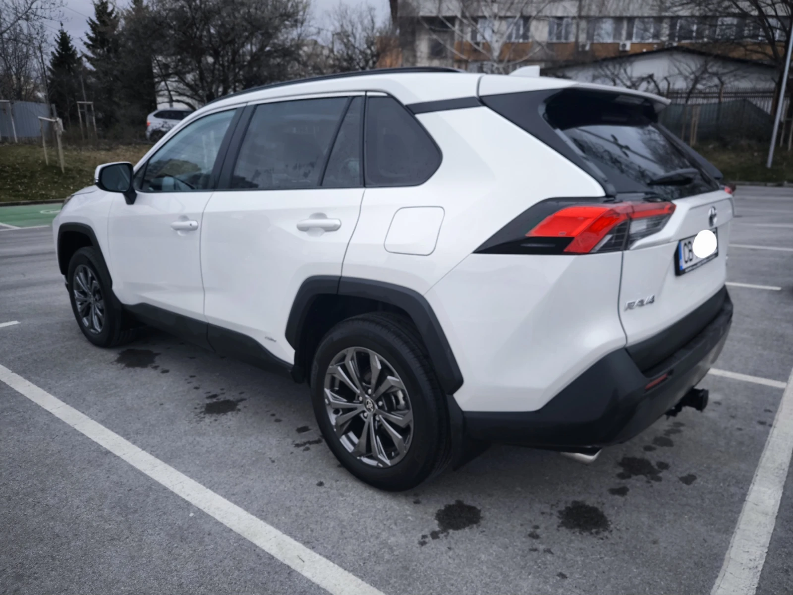 Toyota Rav4 Hybrid, снимка 4 - Автомобили и джипове - 54033965